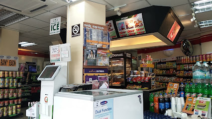 7-Eleven Molino 6
