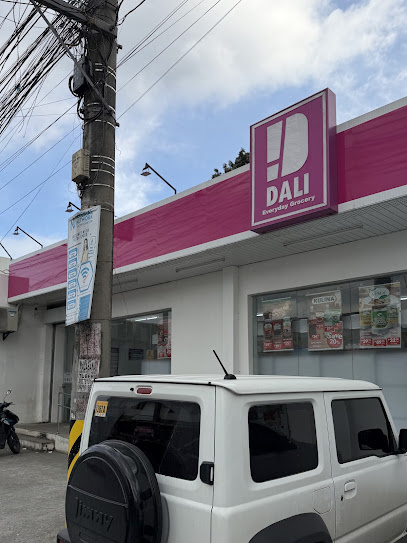 Dali Everyday Grocery - Mistral ave